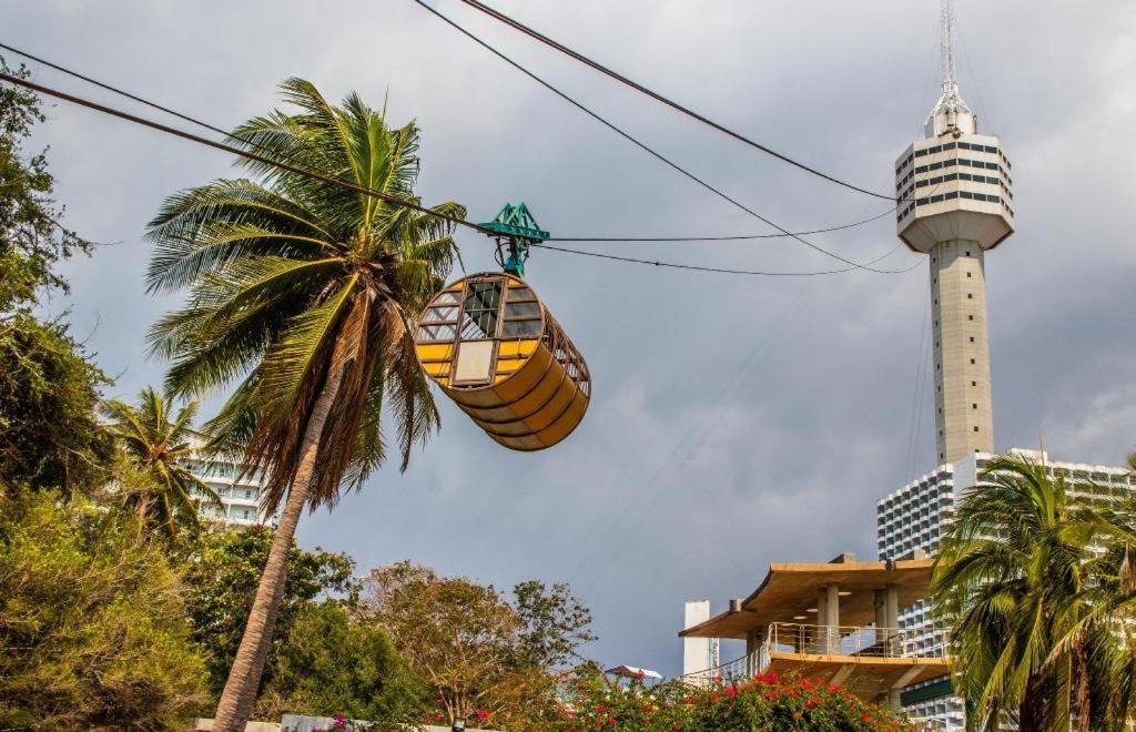 Sarita Chalet & Spa Hotel - Sha Extra Plus Jomtien Beach Exterior foto